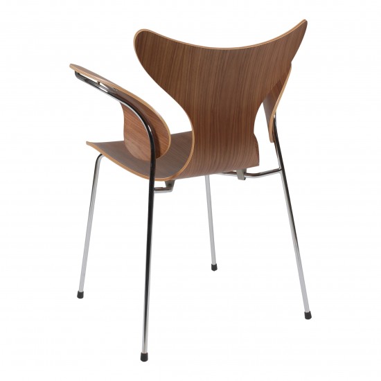 K b Arne Jacobsen Lilje stol 3208 i valn d CPH Classic